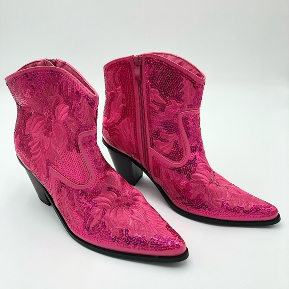 Helen’s Heart Shoes - Helen’s Heart Fuschia Short Bling & Embroidered Boots Size 10